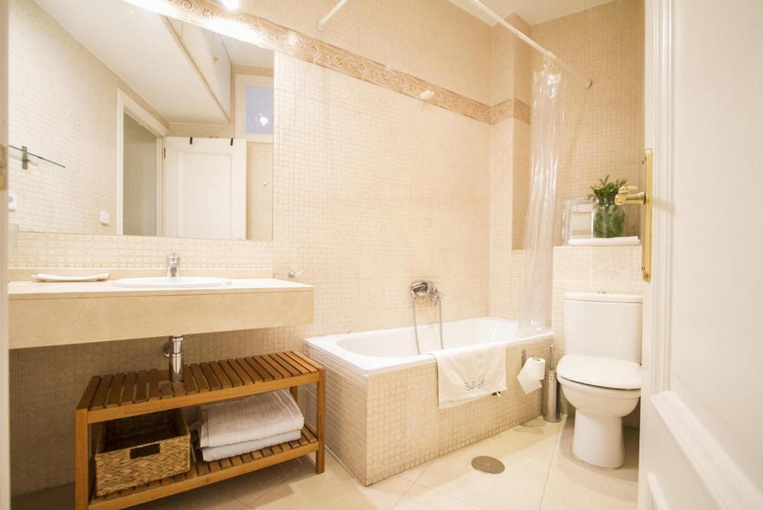 1 Bedroom 1 Bathroom Furnished - Sol - Bright Refurbished - Mintystay Мадрид Екстер'єр фото