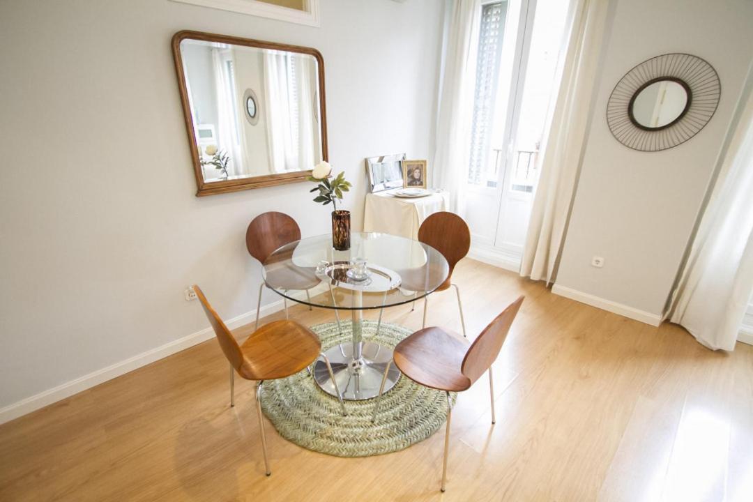 1 Bedroom 1 Bathroom Furnished - Sol - Bright Refurbished - Mintystay Мадрид Екстер'єр фото